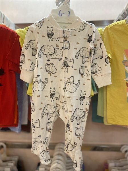 Body vớ Carter trắng voi bé trai