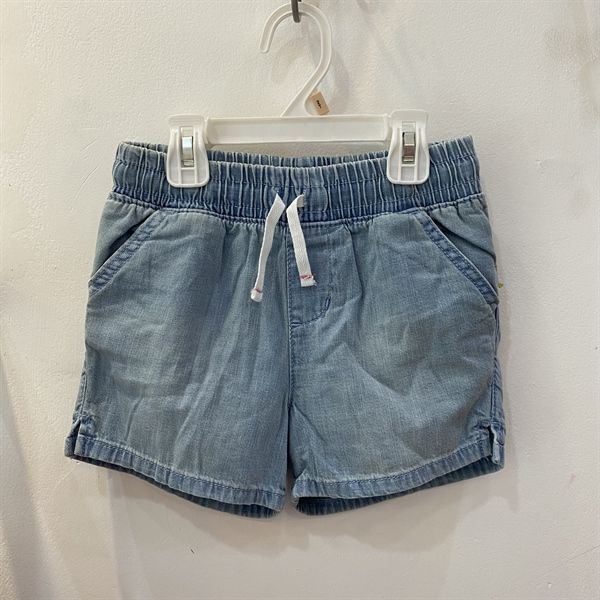 Quần short jean C&J xanh nhạt lưng thun rút bé gái