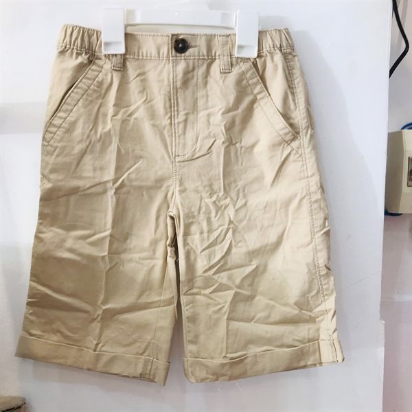 Quần short kaki màu be