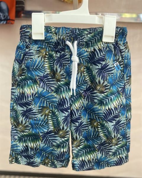 Quần short kaki Waga lá bé trai