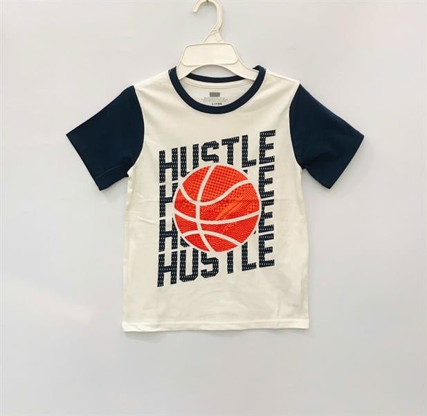 Áo thun trắng tay xanh hustle bé trai