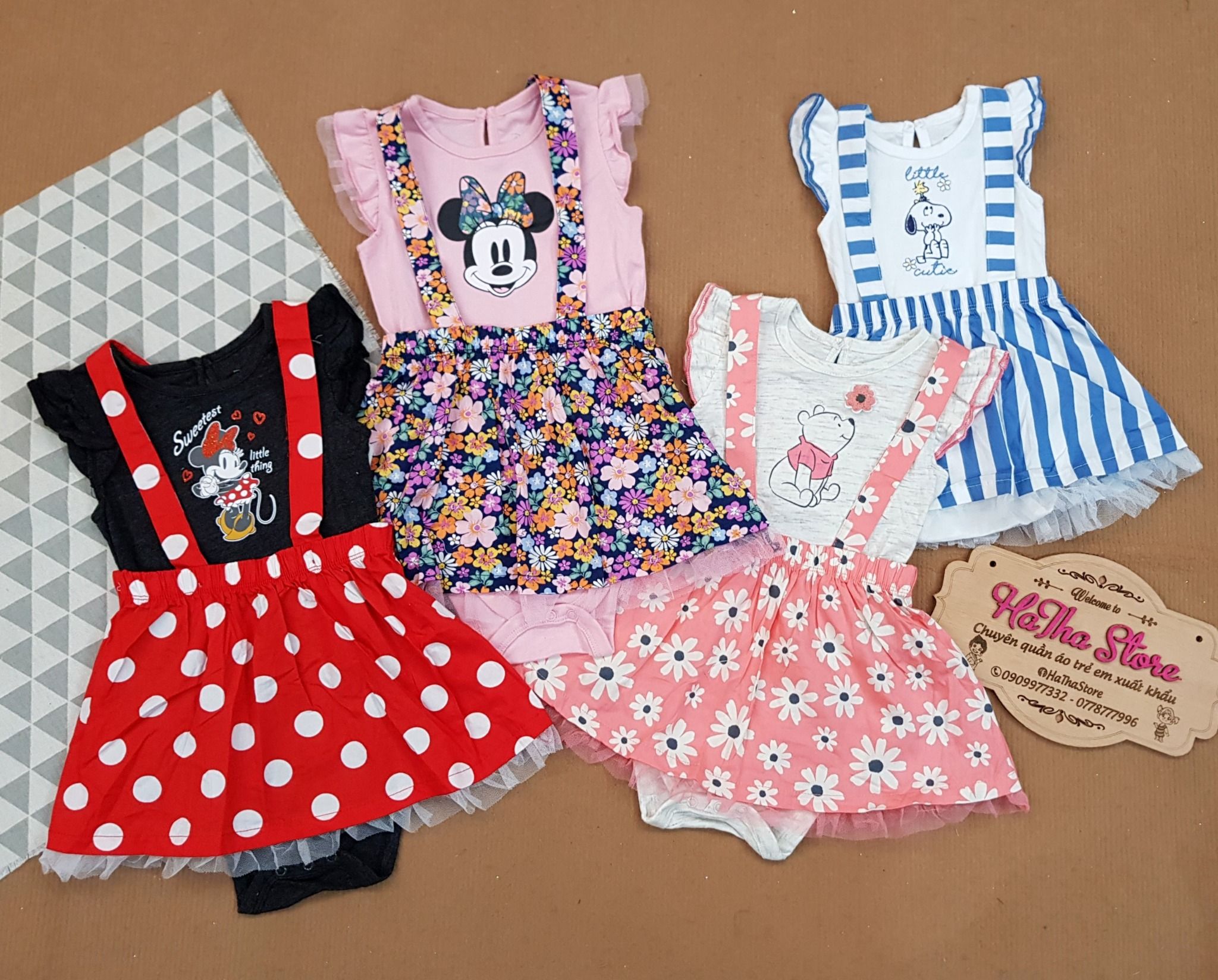  Set yếm váy Disney hồng Mickey bé gái 