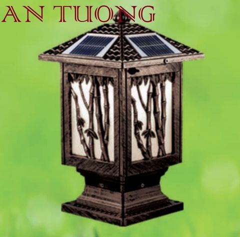  đèn trụ cổng năng lượng măt trời kích thước 200x200mm, 20x20cm 02 