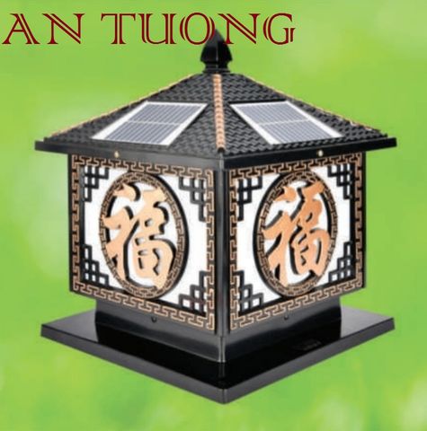  đèn trụ cổng năng lượng măt trời kích thước đèn 300x300mm, 30x30cm 03 