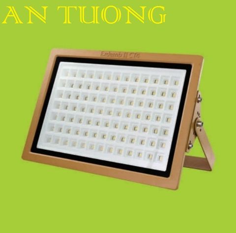  đèn pha LED 200w chiếu sáng khu sân vườn, khu sân trước, chiếu sáng sân vườn, sân bóng, sân thi đấu 