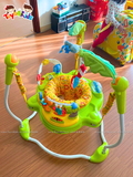 Ghế nhảy Jumperoo Jungle màu xanh chân cong