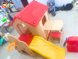 Nhà chơi cầu trượt Hàn Quốc kiểu mới kết hợp bàn ghế và bóng rổ