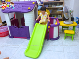 Nhà chơi cầu trượt quây kết hợp bàn ghế và bóng rổ 5 in 1