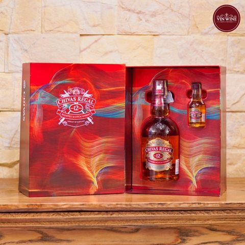  Chivas 12 Years Gift box 