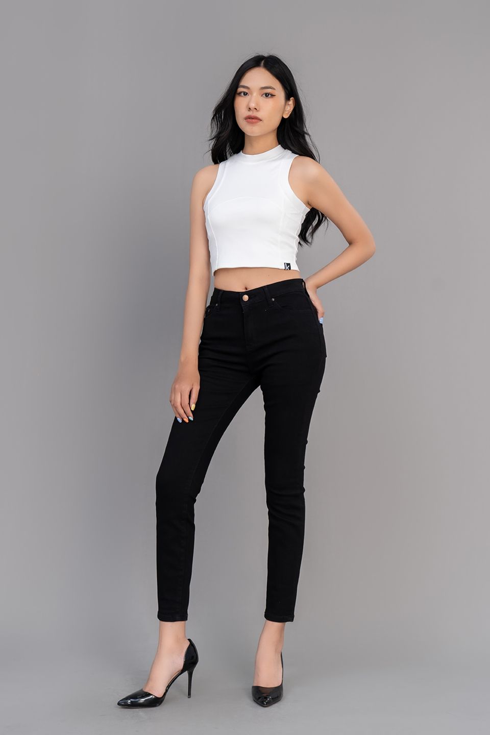  Quần Dài Nữ Jeans Col Cơ Bản DQ103J2300 