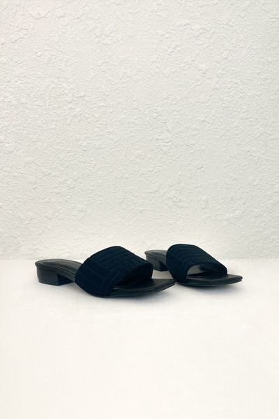  Cielo Slippers In Black 