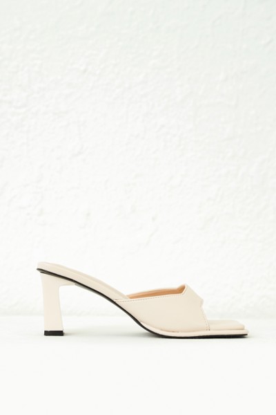  Enny Beige Heels 