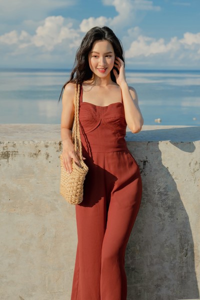  The Hazel Jumpsuit 