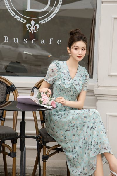  Giselle Floral Dress 