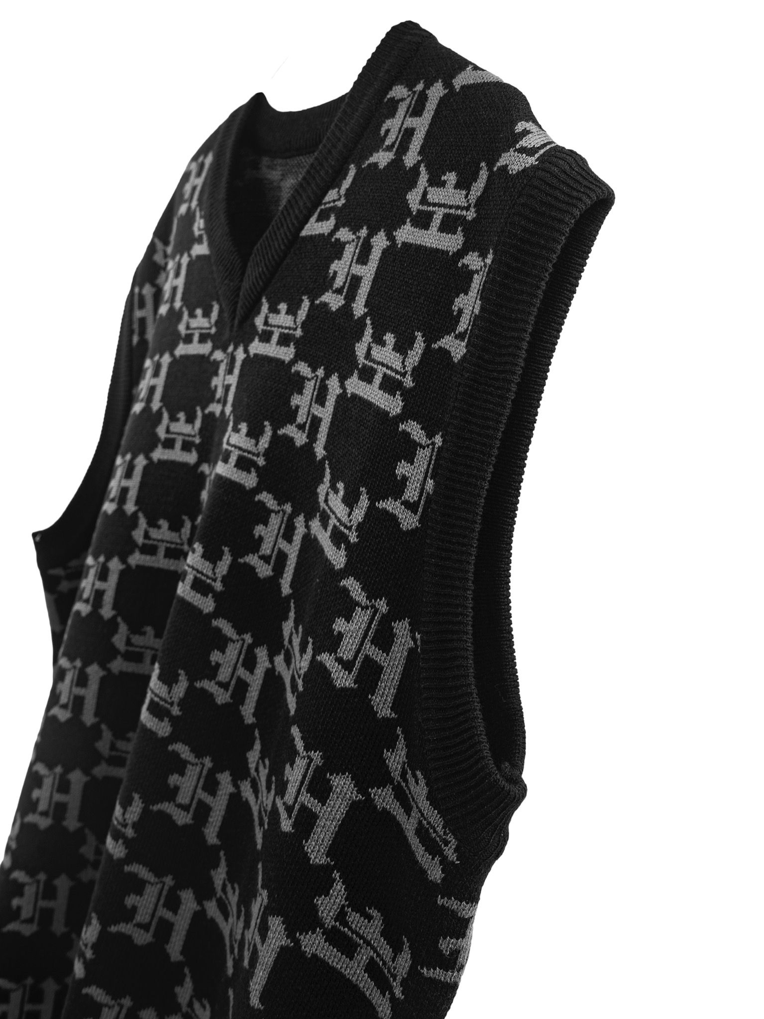 HADES MONOGRAM GILE