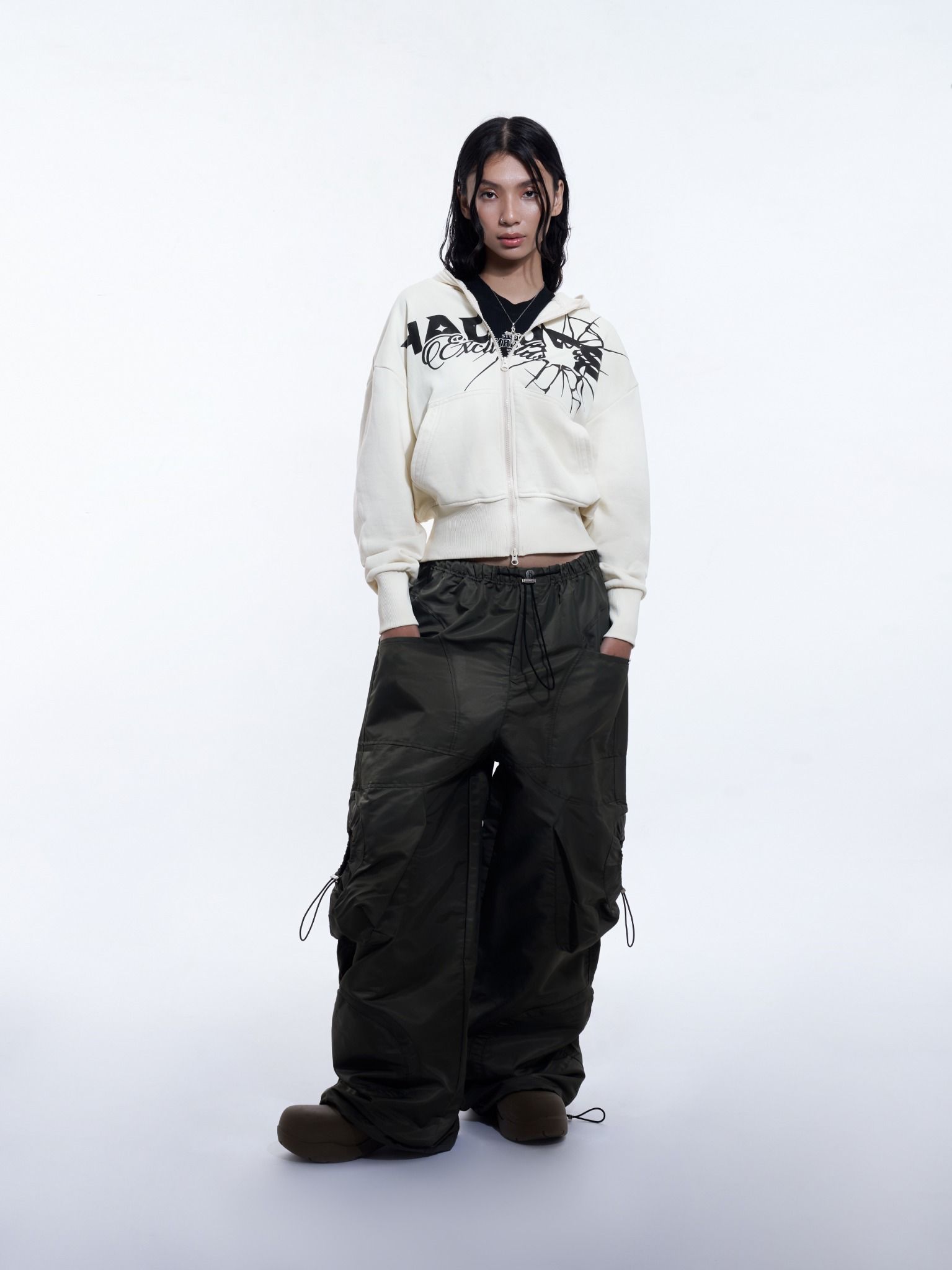 SERAPHIC PEARLS ZIP HOODIE
