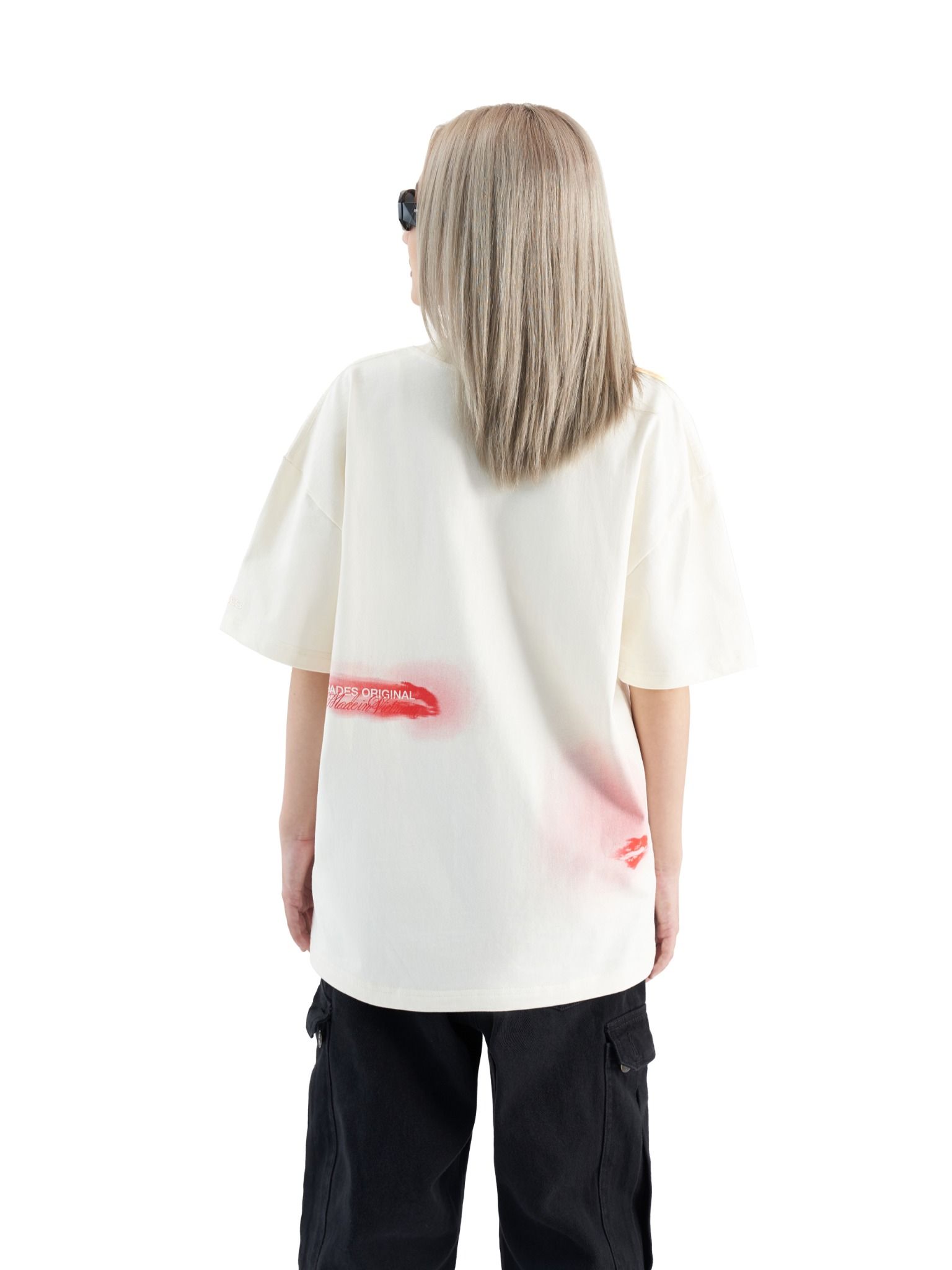 SIP ON YOUR LIPS TEE