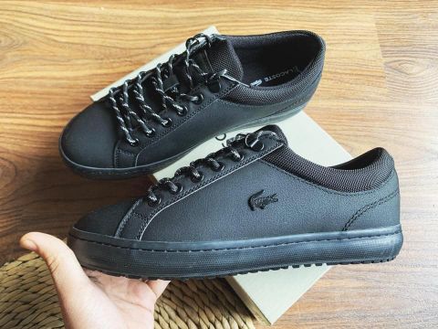 Giày Sneaker Lacoste đen cá sắt