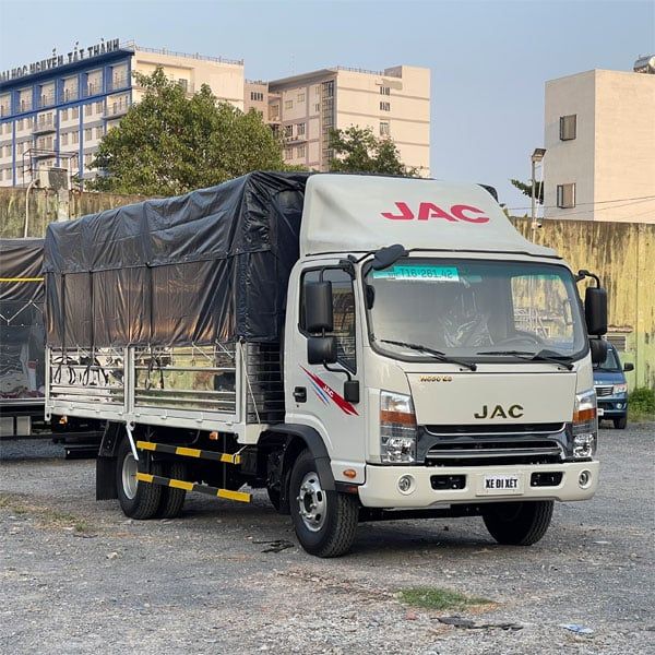 JAC N650 E5 6.8 TẤN THÙNG 5M2