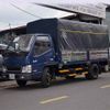 Xe  IZ49 thùng bạt trọng tải 2.4 tấn