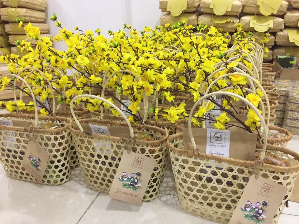 Giỏ quà tặng mây tre đặt theo yêu cầu - Bamhoo Home