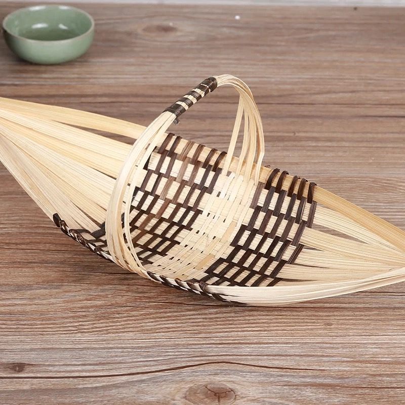Thuyền tre trang trí - Thuyền tre đựng đồ - The bamboo