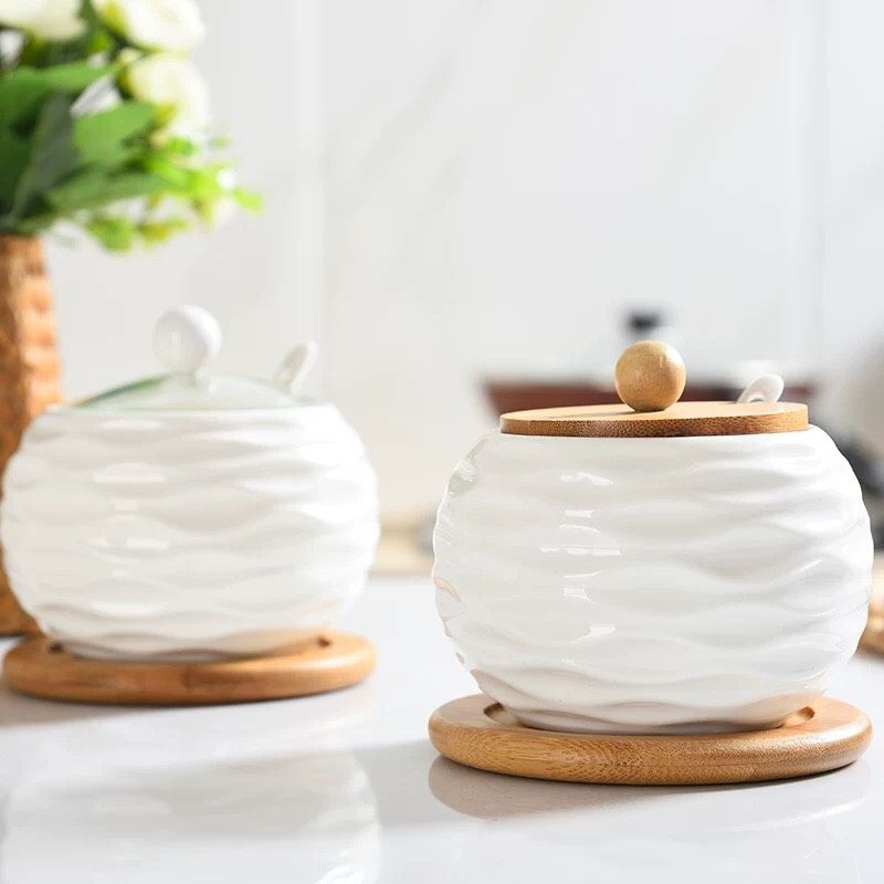 NK002191U01 Bình sứ nắp gỗ - Hũ đựng gia vị sứ - The bamboo