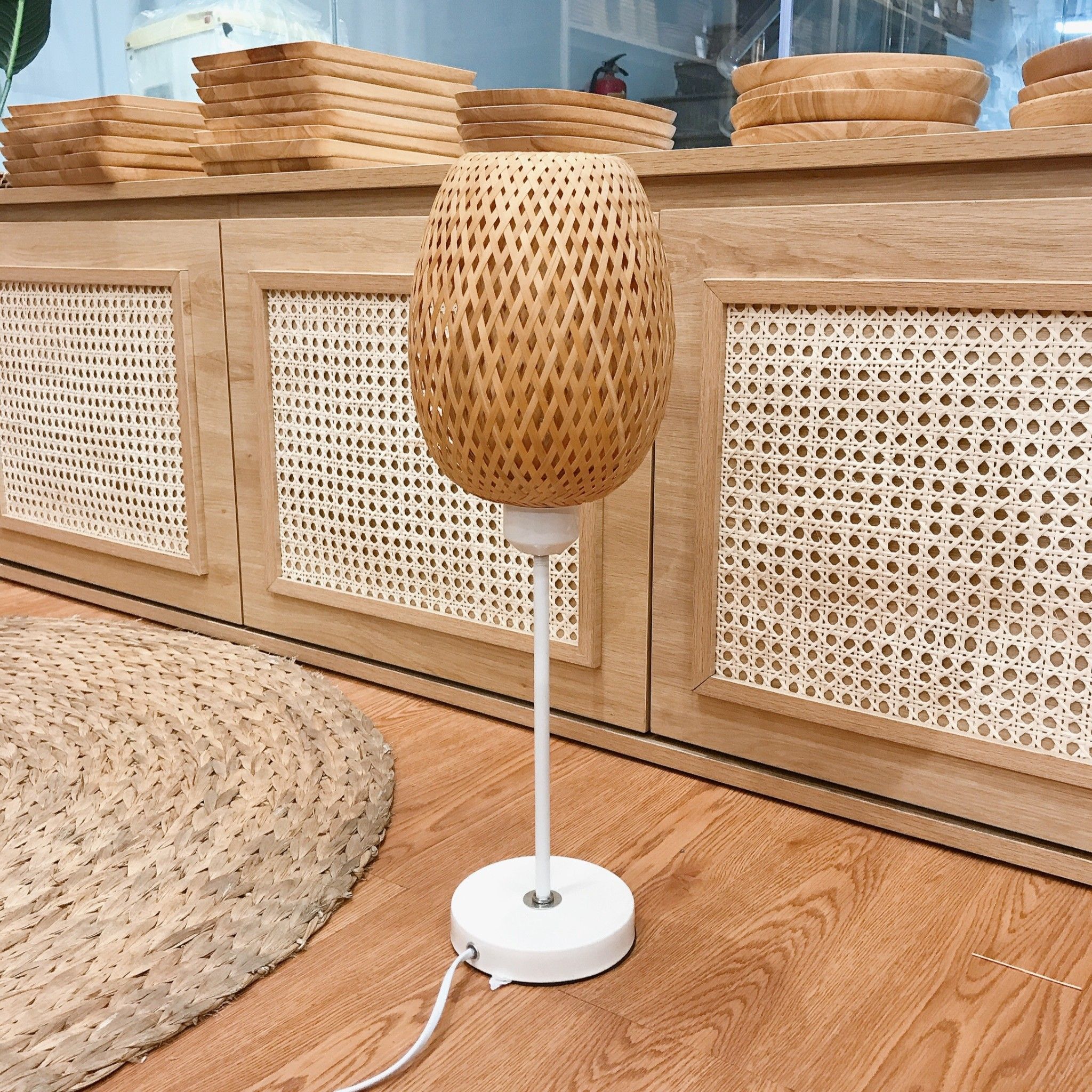 Đèn mây tre đan để bàn - Đèn mây tre - The bamboo