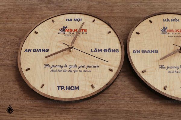 Đồng hồ gỗ treo tường | In logo