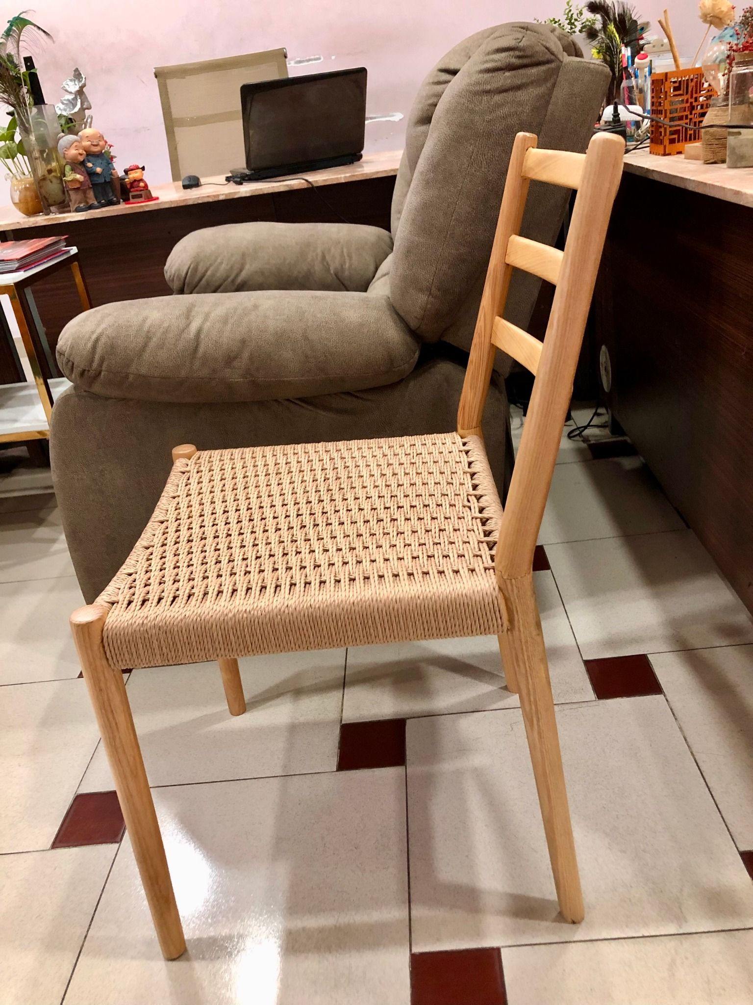 Ghế Holland Dining Chair