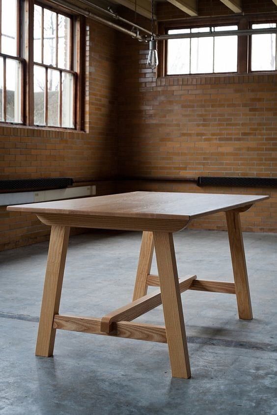 BÀN GỖ ASH chân chữ A