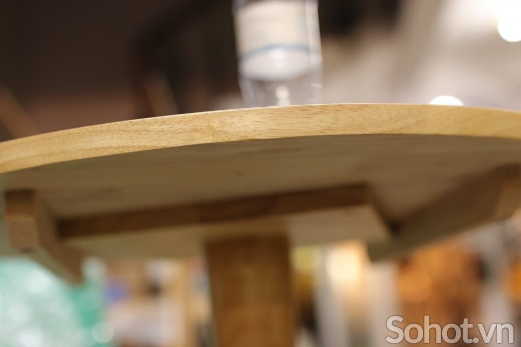 Bàn cafe D60 gỗ cao su