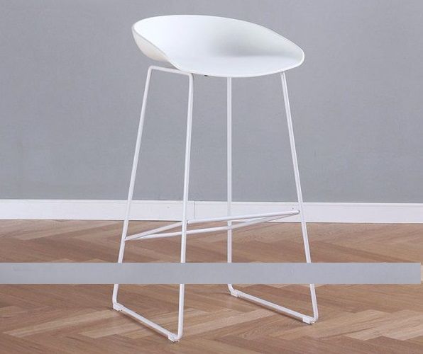 HY8 - Ghế Bar Hay About A Stool Chân Sắt Sơn Tĩnh Điện