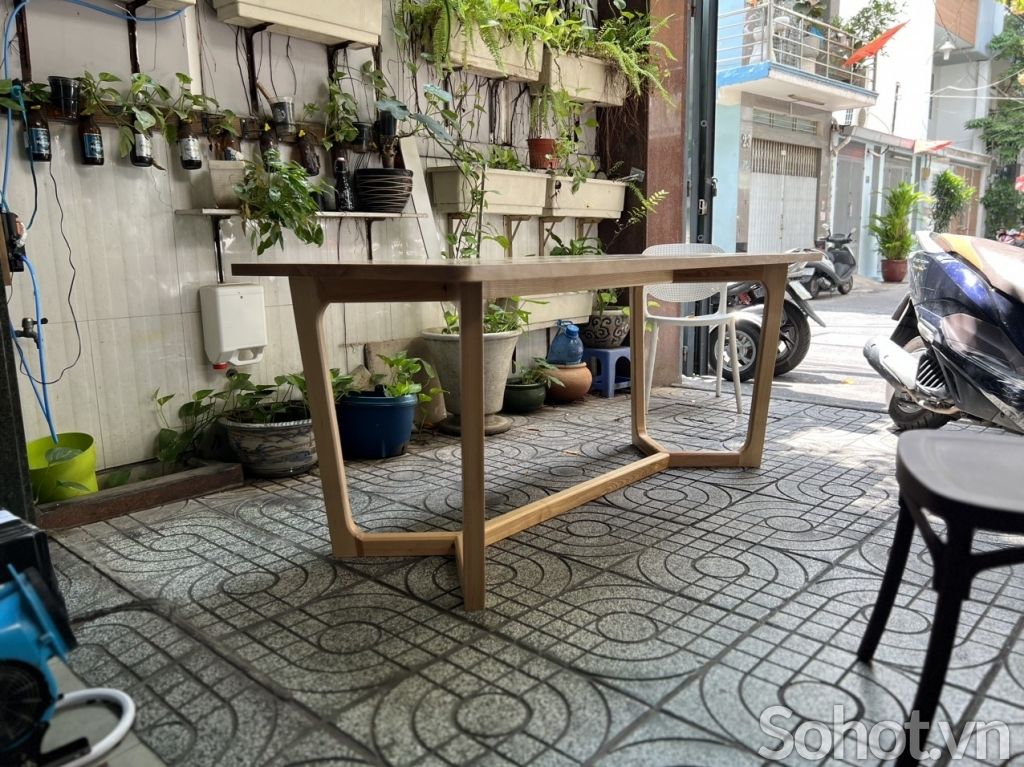 Bàn ăn Concorde full gỗ Ash