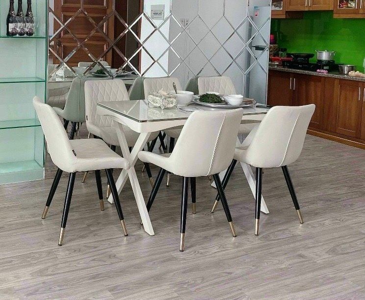 Ghế Caro mắt cáo