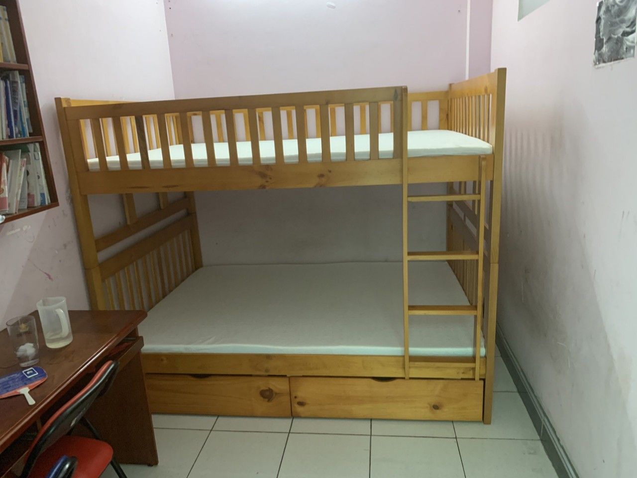Giường tầng gỗ xuất khẩu A018 2 tầng 1m/1m2 màu nâu