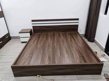  Giường ngủ mdf melamine cao cấp 1m8 Vàng 