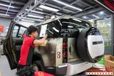 Dán Phim Cách Nhiệt 3M Cho Range Rover Defender 2022 Chính Hãng Tại TPHCM