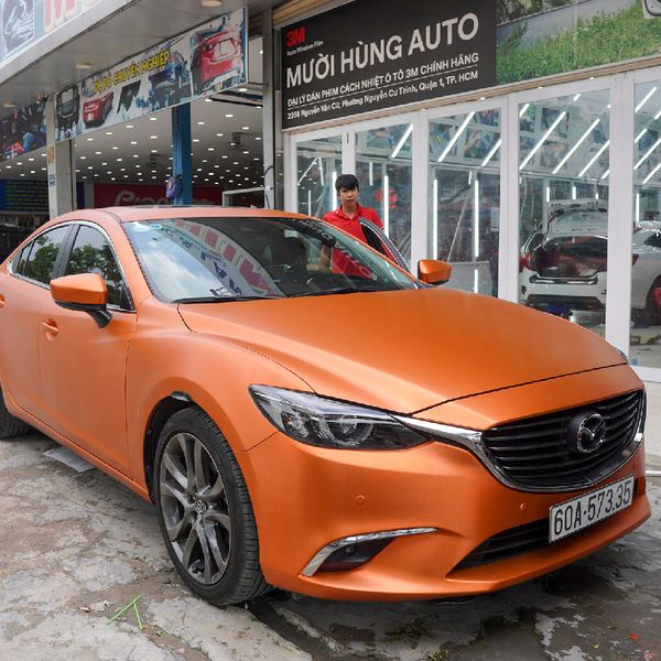 Đổi Màu Xe Mazda 6 Thành Màu Cam Chất Lừ