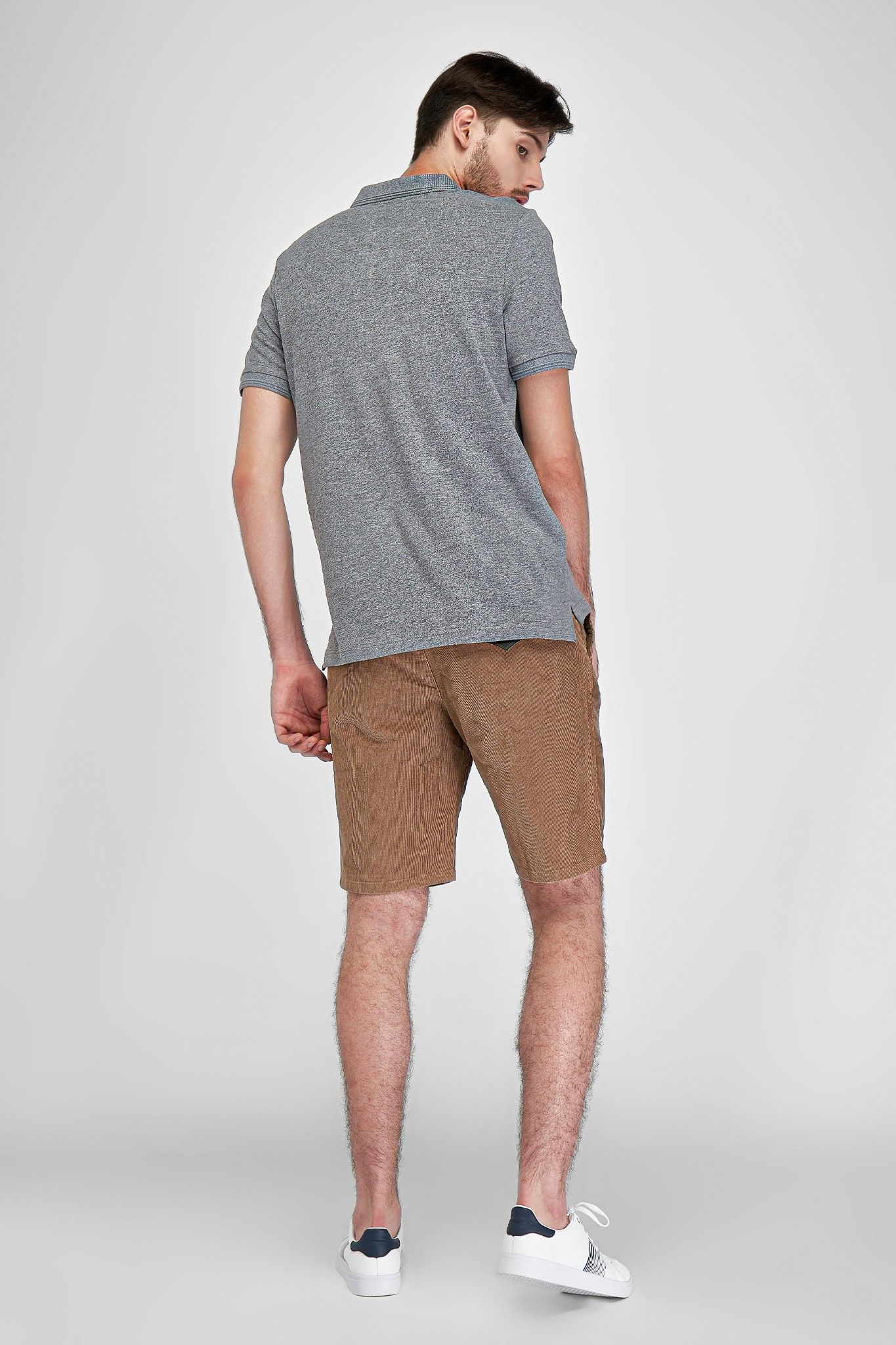 POLO SATOSHI TRƠN