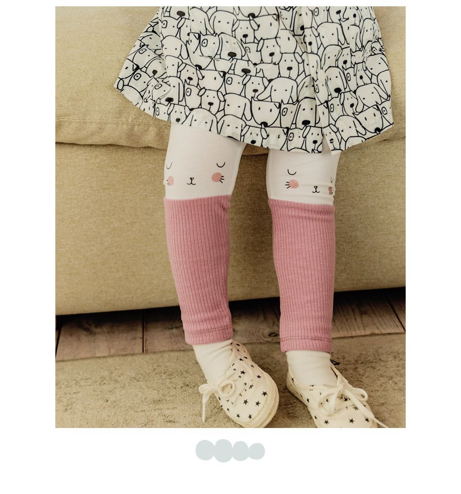 Quần legging bé gái Hàn Quốc Bebezoo _ Gối Gấu