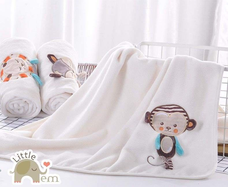 Chăn lông tuyết mịn cho bé kích thước 75 x 100cm _ Basic Animal