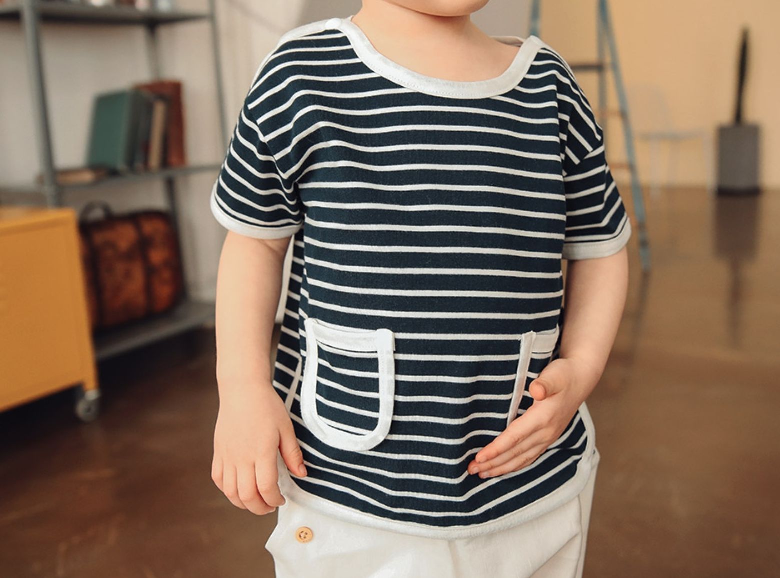 Bộ đồ bé gái/ bé trai Hàn Quốc Bebezoo ngắn tay _ Black & white