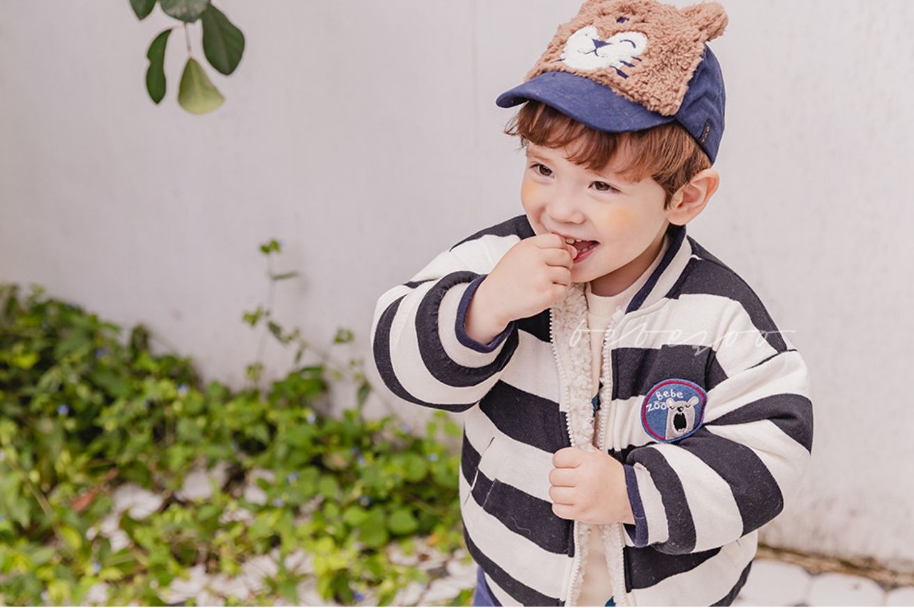 Áo khoác bé trai/ bé gái Hàn Quốc Bebezoo dài tay _ TeaseYal