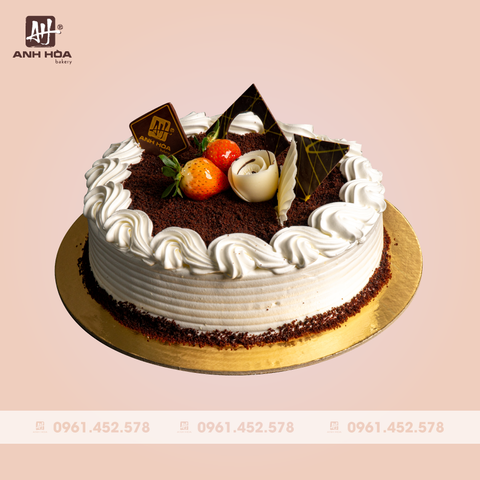 MOIST CHOCOLATE CAKE 02