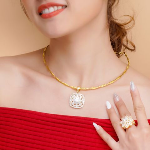 Mặt Dây Chuyền Mạ Vàng 18K - M156