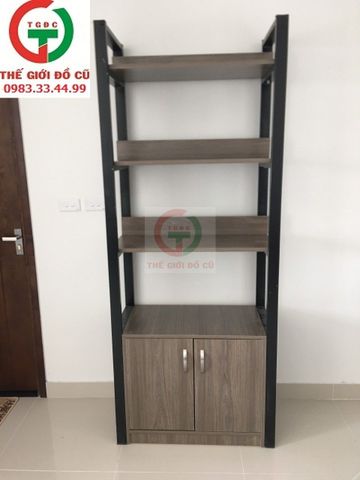 Kệ trưng bày sắt gỗ shop- gia đình - DC825