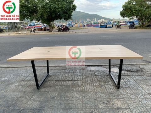 BÀN LÀM VIỆC GỖ MDF CHÂN SẮT