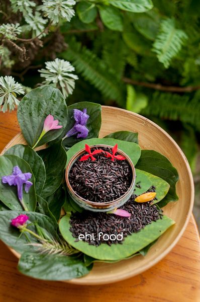 Gạo lứt tím than hữu cơ Hoàng Kim
