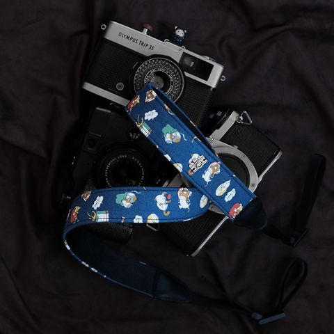  [NEW] Dây đeo máy ảnh dành cho máy Fujifilm, Canon, Nikon, Sony - Dây máy ảnh Made by Cammix - Mèo - Hoạt tiế mèo - Xanh - Dễ thương - Cute 
